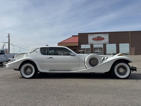 Used 1986 Mercury Cougar Coupe image 5