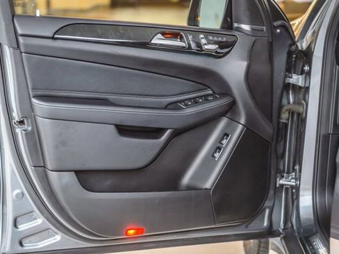 Used 2018 Mercedes-Benz GLS 450 4MATIC w/ Premium Package image 45