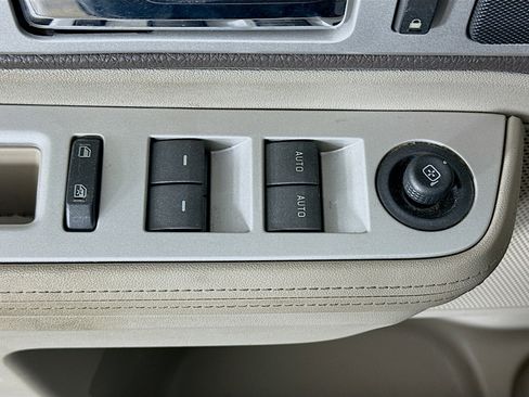 Used 2009 Lincoln MKX 2WD image 15