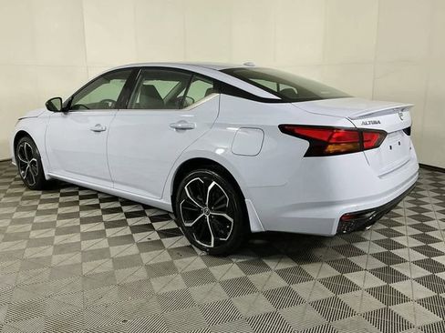 New 2025 Nissan Altima 2.5 SR image 5