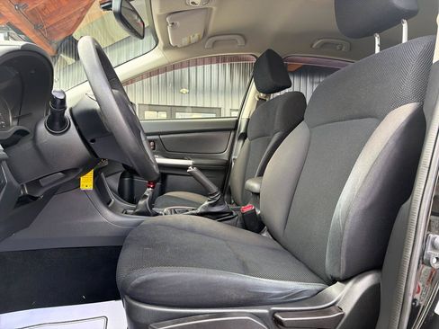 Used 2015 Subaru Crosstrek 2.0i AWD/4WD image 9
