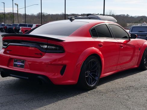 Used 2020 Dodge Charger SRT Hellcat w/ Harman/Kardon Audio Group image 19