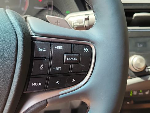 Used 2022 Lexus ES 350 Ultra Luxury w/ Accessory Package 2 FWD image 25