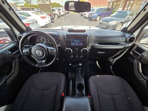 Used 2013 Jeep Wrangler Unlimited Sport AWD/4WD image 21