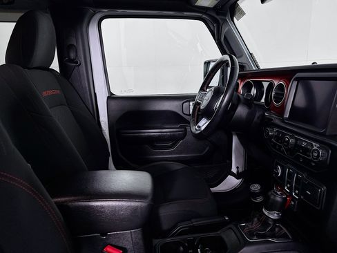 Used 2020 Jeep Wrangler Rubicon w/ Uconnect 4C Nav & Sound Group image 24