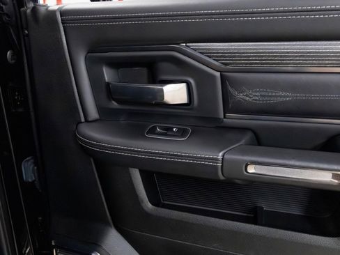 Used 2020 RAM 2500 Limited image 38