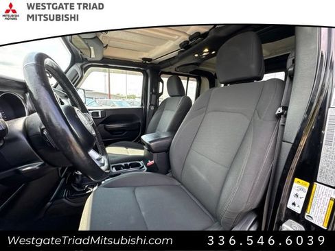 Used 2020 Jeep Gladiator Sport w/ Quick Order Package 24S AWD/4WD image 7