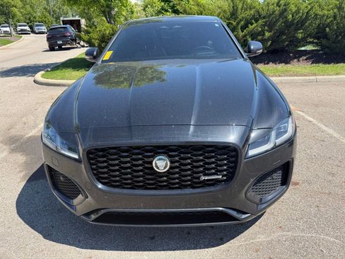 Used 2024 Jaguar XF R-Dynamic SE AWD/4WD image 2
