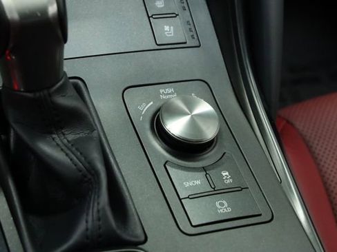 Used 2023 Lexus IS 300 w/ Comfort Package image 21