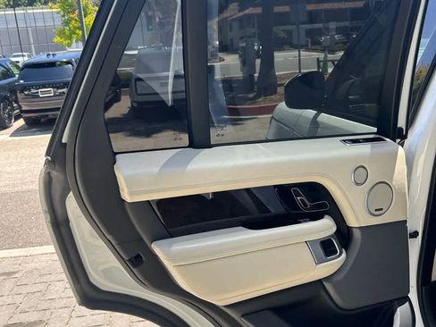 Used 2020 Land Rover Range Rover HSE AWD/4WD image 8