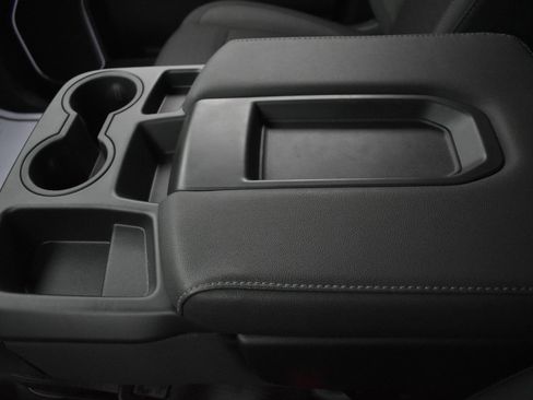 Used 2026 GMC Sierra 2500 SLE w/ SLE Value Package; image 30