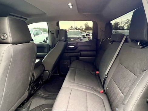 Used 2020 Chevrolet Silverado 1500 Custom w/ Custom Value Package image 21