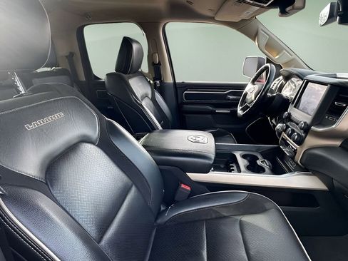 Used 2020 RAM 1500 Laramie RWD image 21