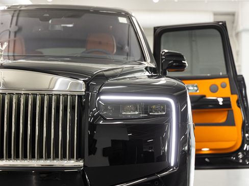 New 2026 Rolls-Royce Cullinan AWD/4WD image 24