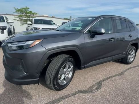 Certified 2025 Toyota RAV4 XLE AWD/4WD image 6