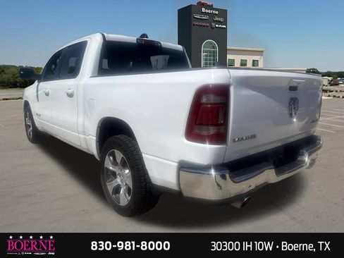 Used 2024 RAM 1500 Laramie AWD/4WD image 9
