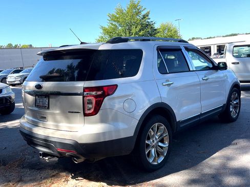 Used 2015 Ford Explorer XLT w/ Equipment Group 202B image 14