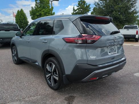Used 2022 Nissan Rogue SL FWD image 4