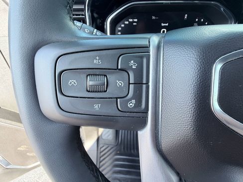 Used 2023 GMC Sierra 1500 Elevation RWD image 14