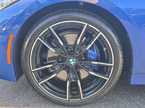Used 2025 BMW M340i Sedan RWD image 6