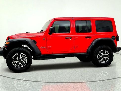 Used 2026 Jeep Wrangler Unlimited Rubicon AWD/4WD image 8