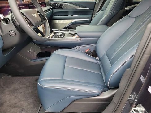 New 2025 Cadillac Escalade IQ Sport 2 w/ LPO, ONYX Package image 17