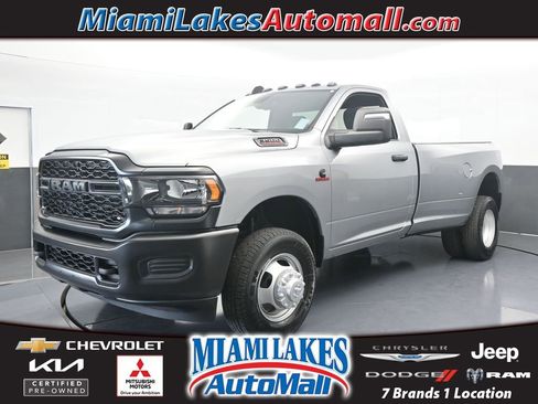 Used 2024 RAM 3500 Tradesman image 1