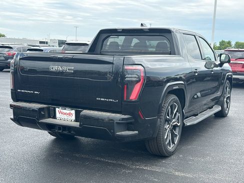 New 2025 GMC Sierra EV Denali image 8