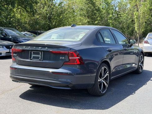 Used 2023 Volvo S60 B5 Plus w/ Climate Package image 2