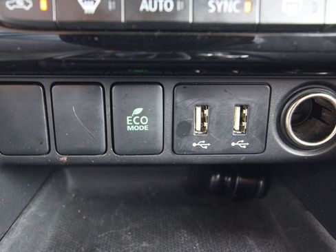 Used 2024 Mitsubishi Eclipse Cross SE AWD/4WD image 27