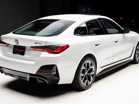 Used 2023 BMW i4 M50 w/ Premium Package image 32