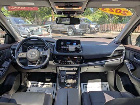 Certified 2023 Nissan Rogue SL w/ SL Premium Package image 20