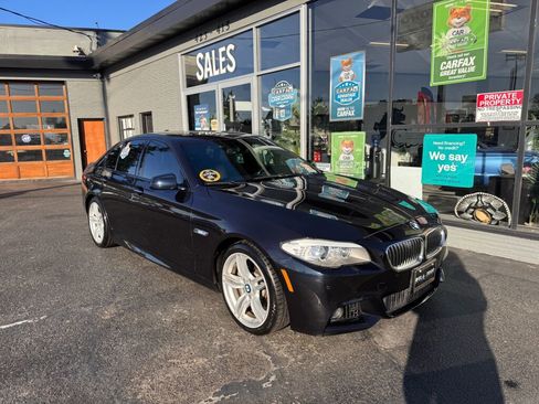 Used 2013 BMW 535i 535i image 3