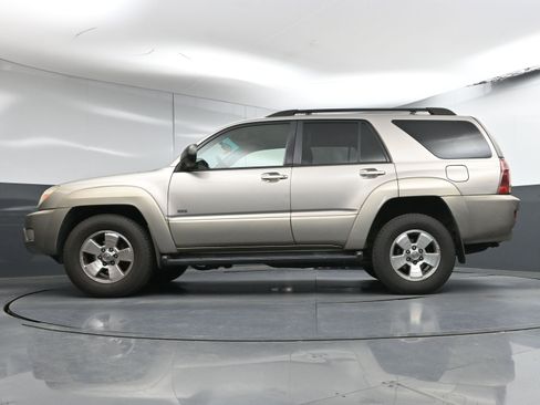Used 2003 Toyota 4Runner Limited image 27