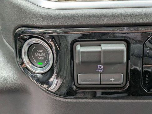 New 2026 Chevrolet Silverado 1500 LT AWD/4WD image 21