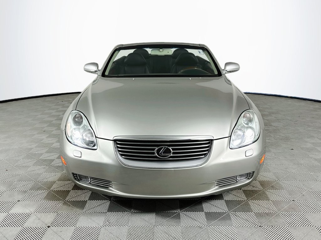 Used 2002 Lexus SC 430 Convertible RWD image 2