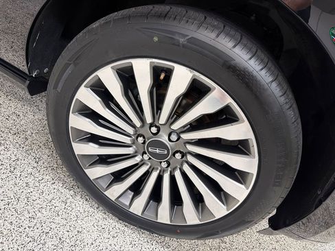 Used 2018 Lincoln Navigator Reserve w/ Technology Package AWD/4WD image 51