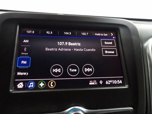 Used 2020 Chevrolet Equinox LS w/ LS Convenience Package image 14