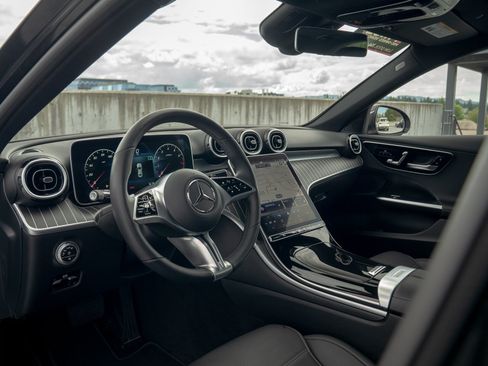 Certified 2024 Mercedes-Benz C 300 4MATIC Sedan image 15