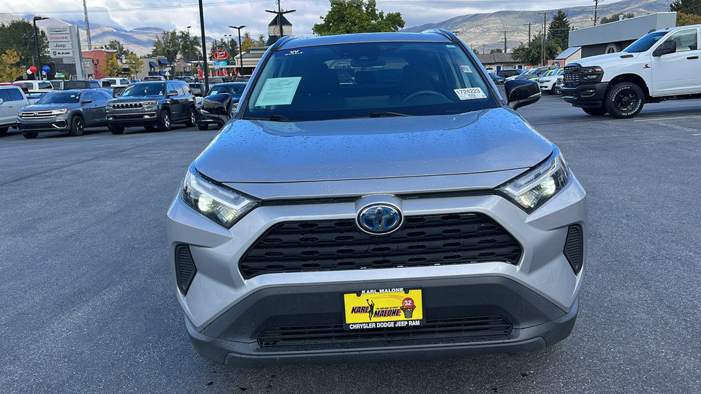 Used 2024 Toyota RAV4 XLE w/ Convenience Package AWD/4WD image 8