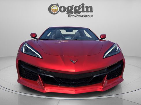 Used 2025 Chevrolet Corvette Z06 w/ Battery Protection Package RWD image 8