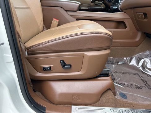 Used 2019 RAM 3500 Limited image 36