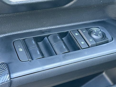 New 2026 Toyota Tacoma SR5 AWD/4WD image 12