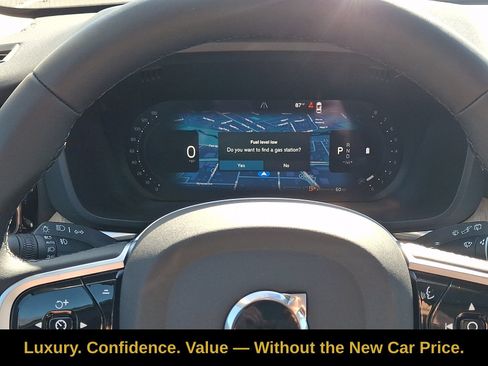 New 2026 Volvo XC60 B5 Plus w/ Protection Package Premier AWD/4WD image 16