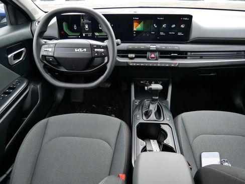 Used 2025 Kia K4 LXS image 14