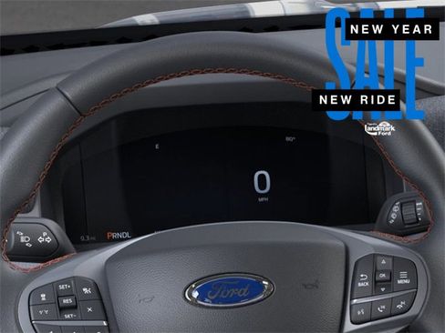 New 2026 Ford Explorer Active w/ Active Comfort Package image 13