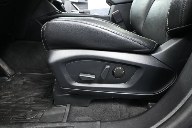 Used 2022 Ford Explorer ST w/ ST Street Pack AWD/4WD image 16