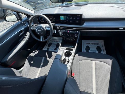 Used 2024 Hyundai Sonata SEL FWD image 19