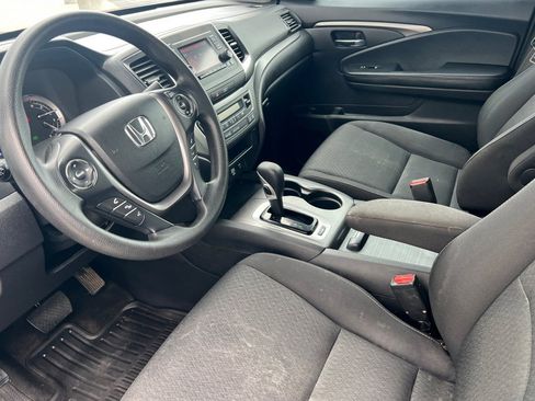 Used 2019 Honda Ridgeline Sport image 7