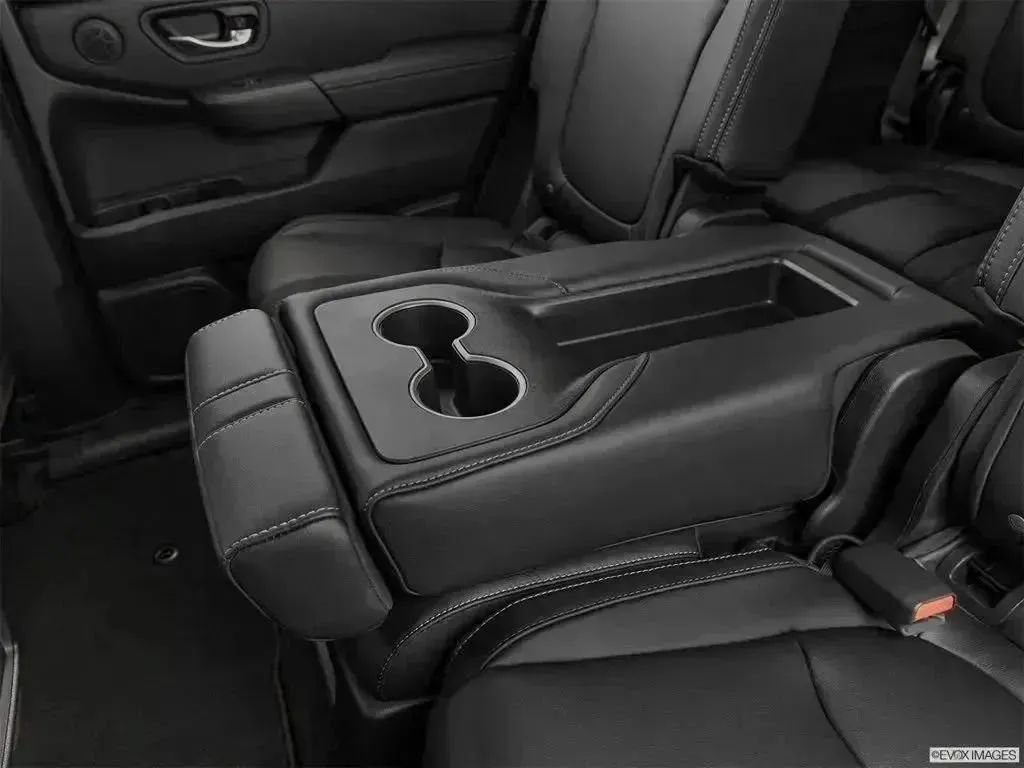 New 2026 Honda Pilot image 75
